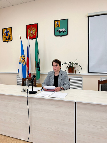 Депутатские слушания по вопросу реорганизации образовательных организаций Шенкурского округа прошли 13 февраля в окружном Собрании депутатов. 